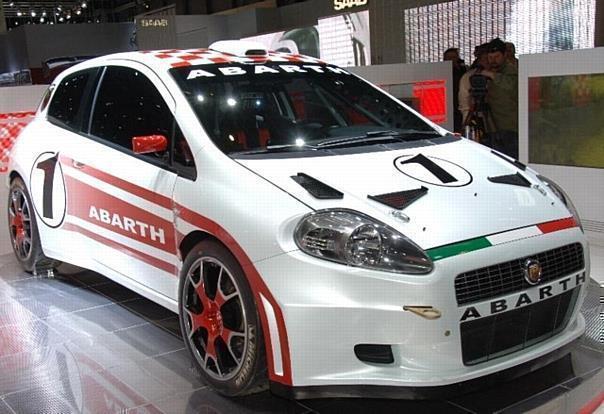 Fiat Grande Punto Abarth für den Wettbewerbseinsatz. Foto: Auto-Reporter